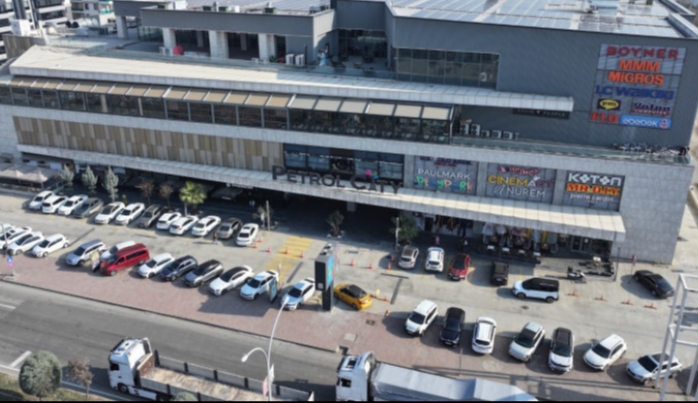 PETROLC�TY AVM, B�LGEN�N CAZ�BE MERKEZ� HAL�NE GELD�