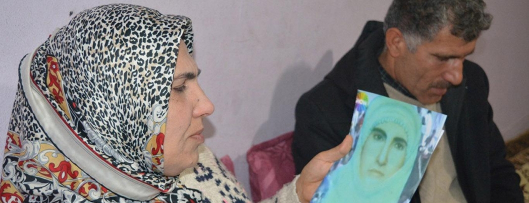 26 yıl sonra annelerinin yaşadığını öğren aile yardım bekliyor