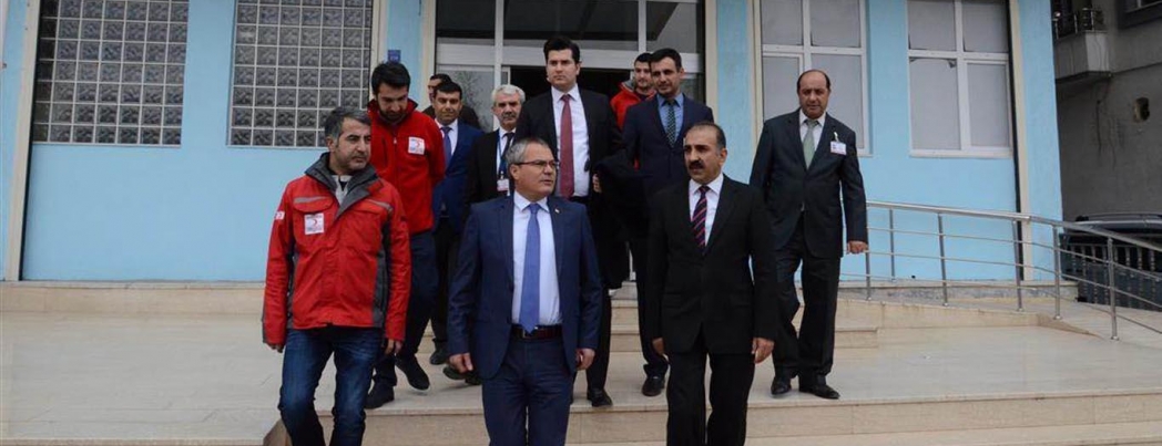 Vali Deniz, AFAD İl Müdürlüğünü ziyaret etti