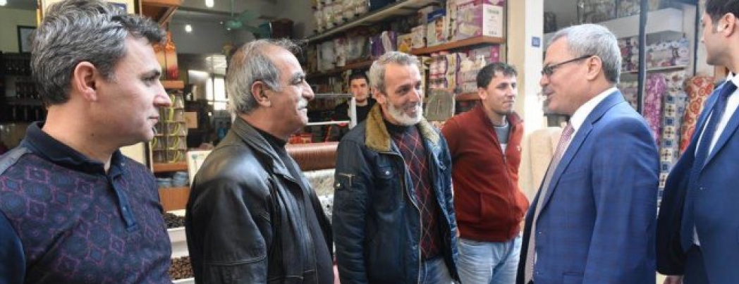 Vali Deniz\'den Çarşı Esnafına Ziyaret