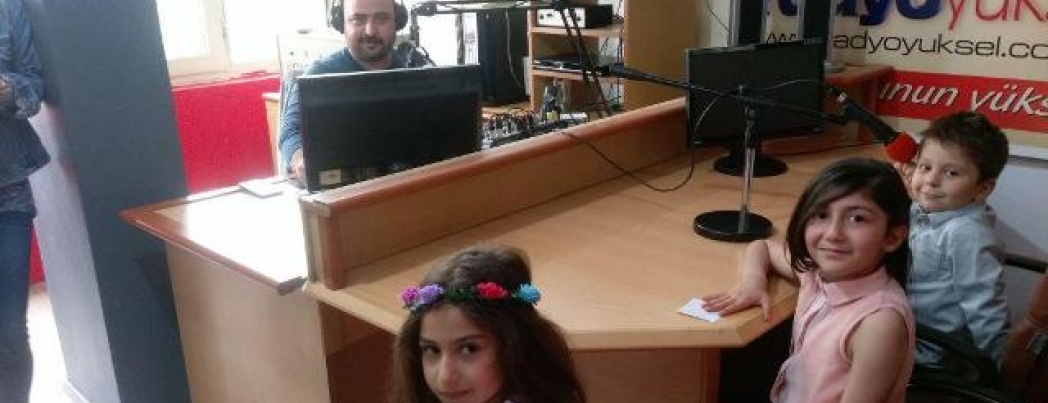 Batman Yüksel FM 23 Nisanda Çocukları Unutmadı
