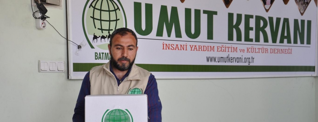 Batman Umut Kervanı 5 bin aileye yardım ulaştırmaya başladı