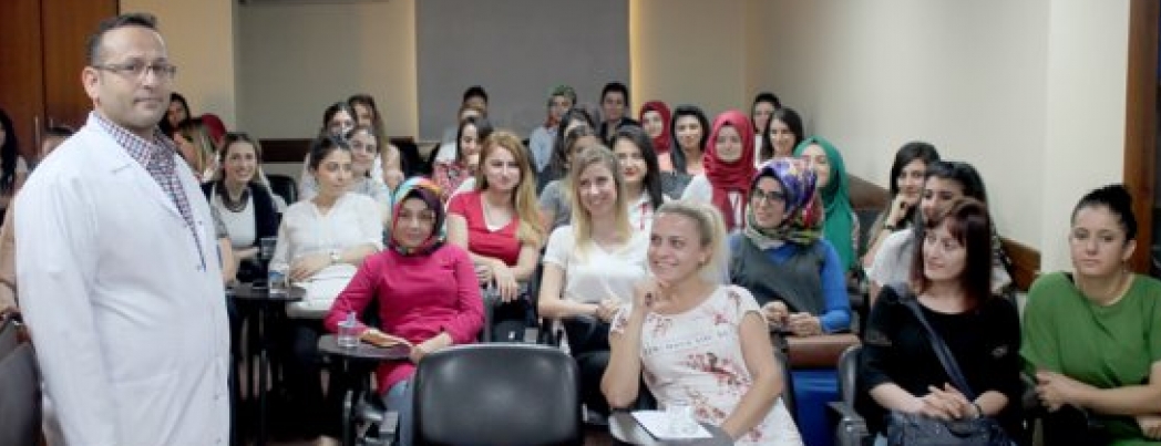 Hastane çalışanlarına kanser semineri