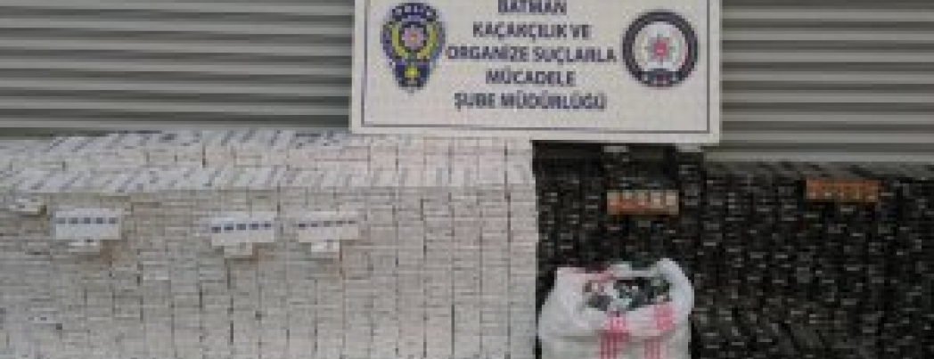 Kasadan binlerce sigara çıktı