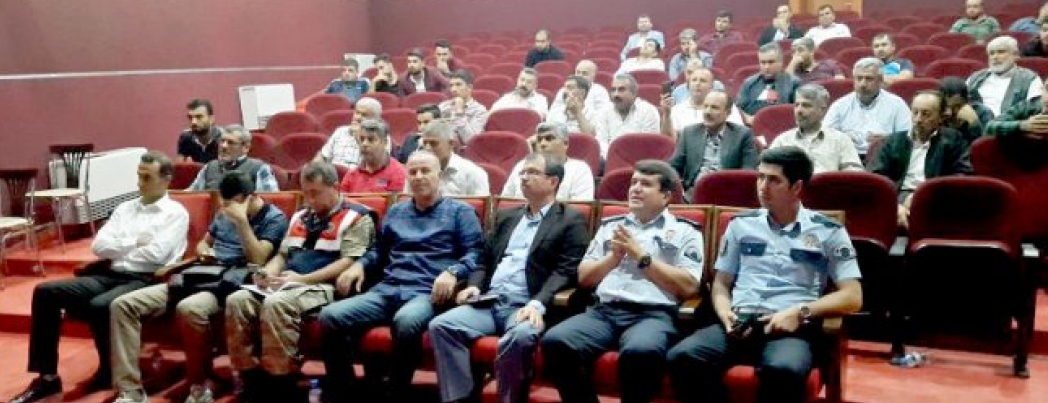 Öğrenci servis şoförlerine eğitim semineri verildi