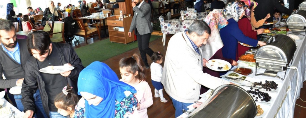 Gine\'de su kuyusu açmak için program düzenlendi