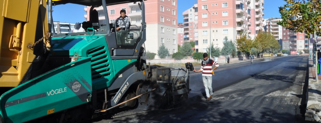 BATMAN BELEDİYESİ DURMAKSIZIN ÇALIŞIYOR