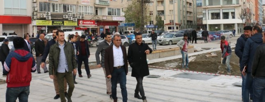 Başkan Yardımcıları çalışma alanlarındaydı