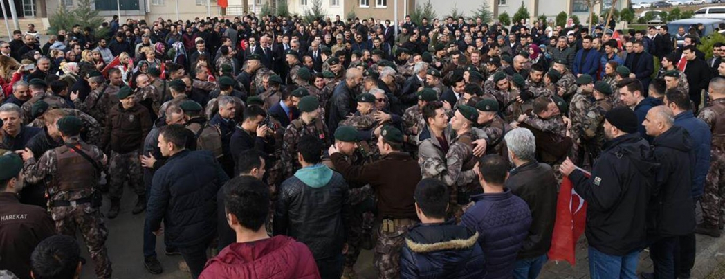Batman’da Özel Harekat Polisleri Afrin’e doğru yola çıktı