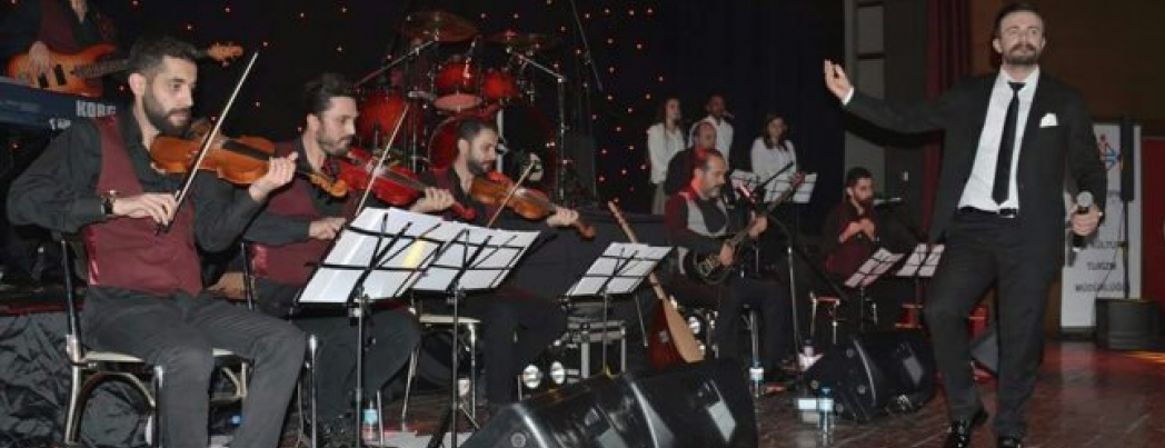 Gümüş\'ün konserine büyük ilgi
