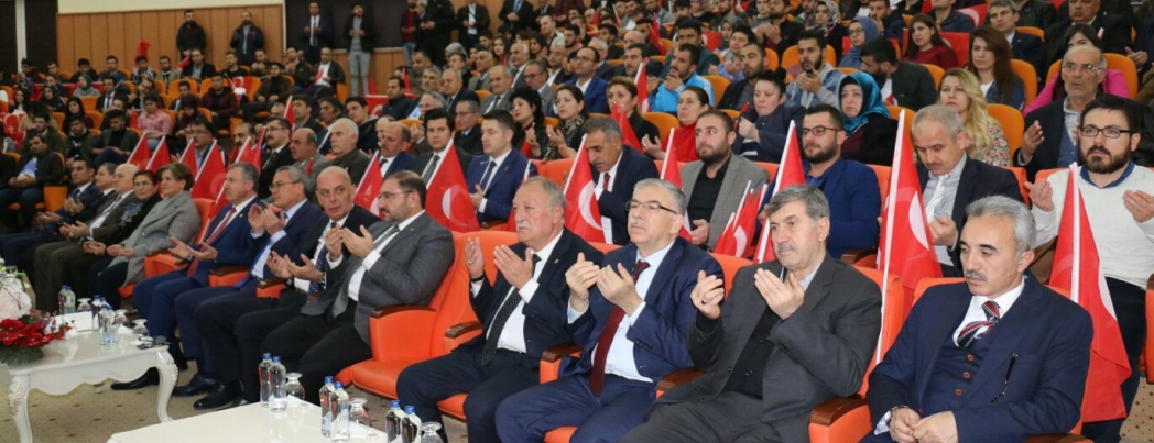 AKSOY \"DARBELER\" KONFERANSINA KATILDI