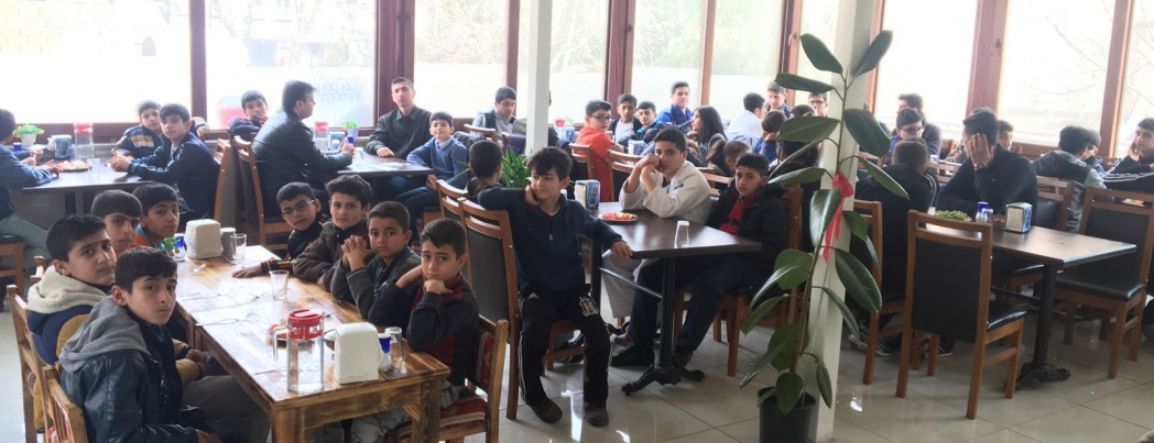 AKSOY’DAN SPORA DESTEK, GENÇLERE JEST