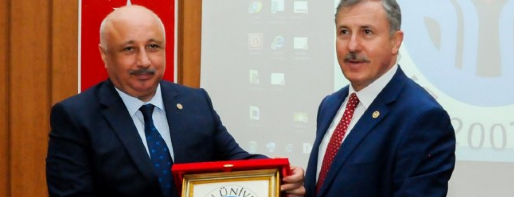 “Bütün Darbelerin Arkasında Batı Var”
