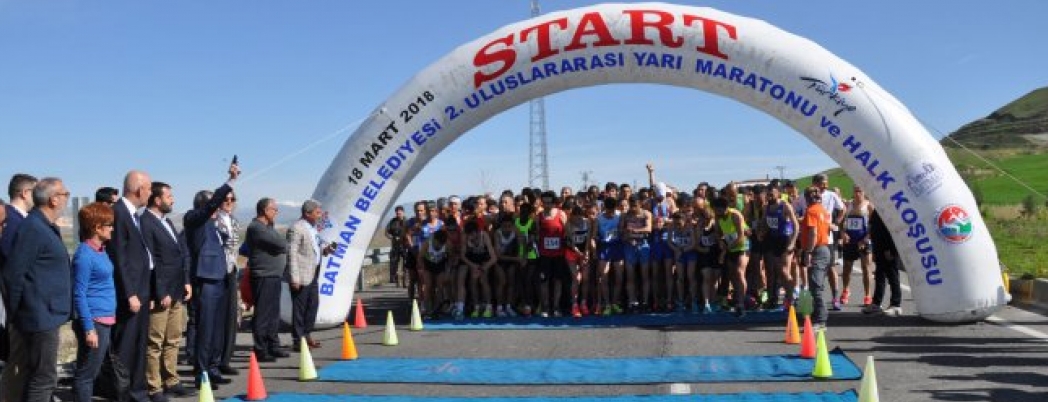 12 ülkeden 470 sporcu katıldı