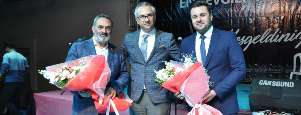 BELEDİYEMİZDEN BATMANLILARA ŞİİR VE İLAHİ DİNLETİSİ
