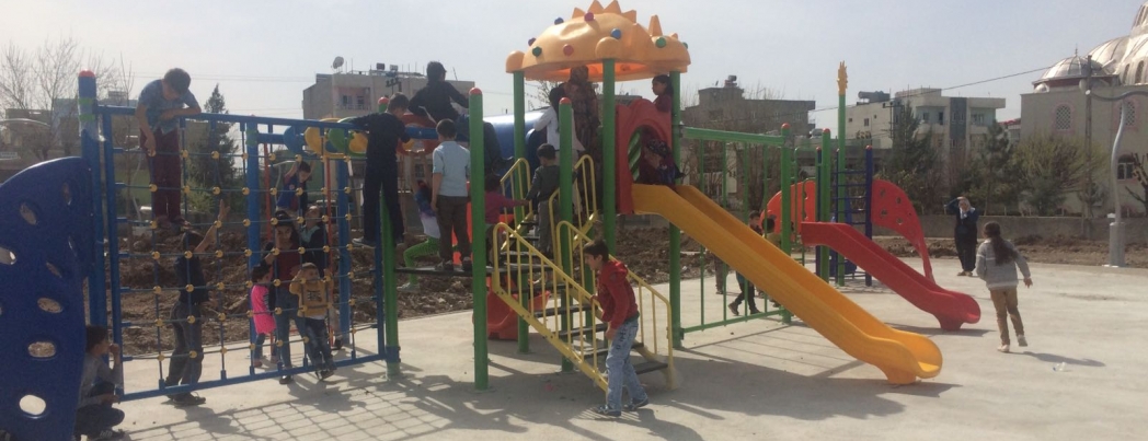 ÇAY MAHALLESİNDEKİ ÇOCUKLARIN PARK SEVİNCİ