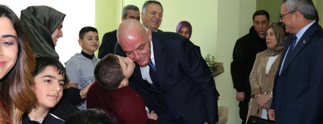 AKSOY’DAN, DÜNYA OTİZM FARKINDALIK GÜNÜ MESAJI