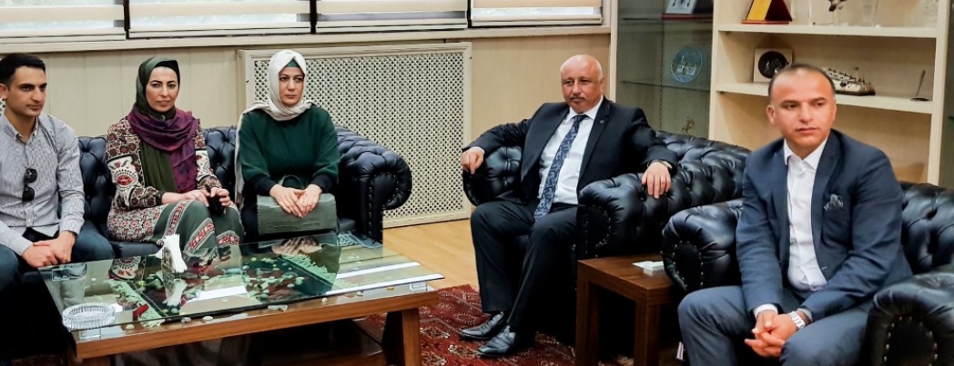 Şehit Eşi ve Annesi Nihal OLÇOK’tan Rektörümüz Durmuş’a Ziyaret