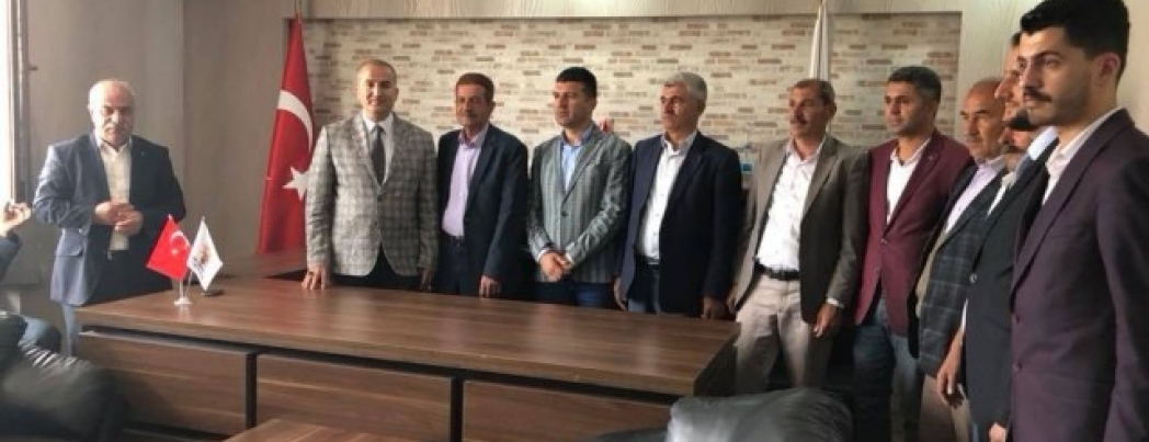 Dişikırık, seçim çalışmalarını yoğun tempoyla yürütüyo