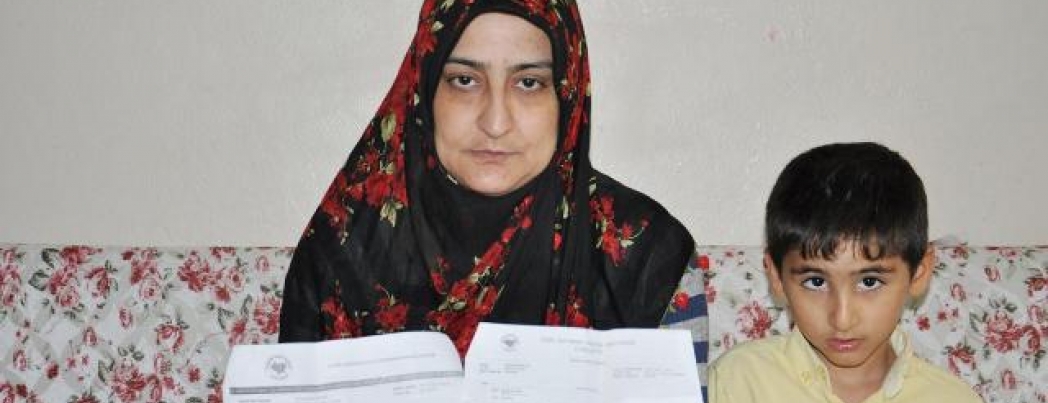 ​Evde bakım maaşını alamayan aile yetkililere seslendi
