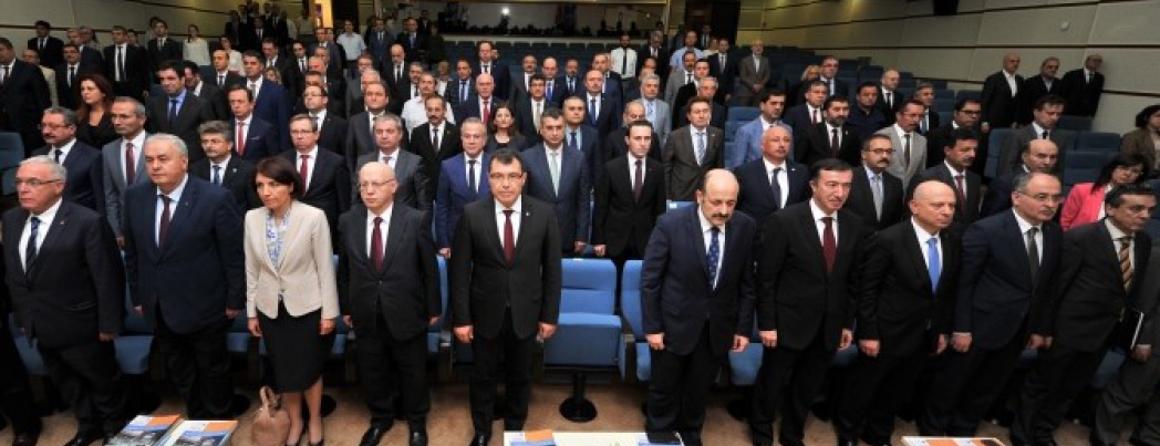 Rektör Durmuş, Yeni TÜBİTAK'ın Yeni Destek Programlarının Tanıtımı Toplantısına Katıldı