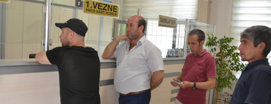 Belediye vezneleri arife günü açık