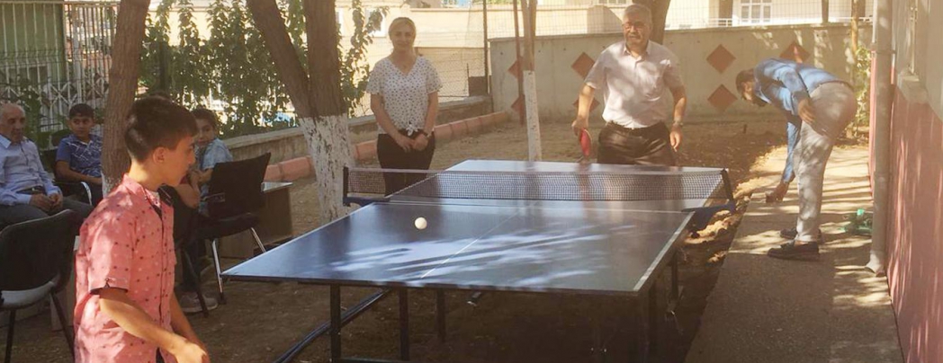 Çocuklar ile yaşlılar arasında etkinlik düzenlendi
