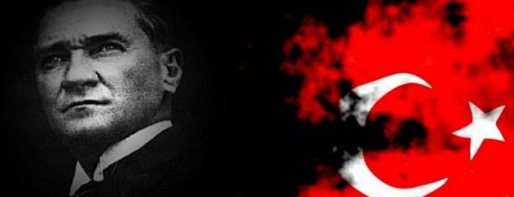 ATATÜRK ANILIYOR