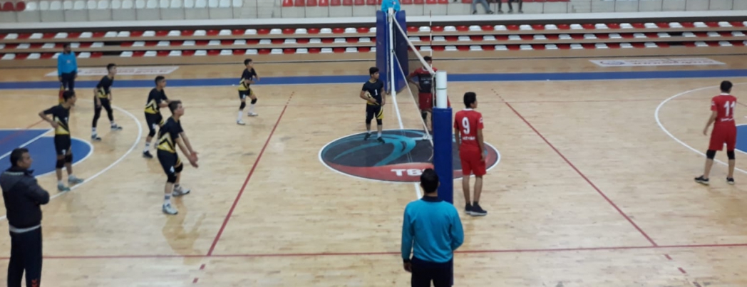 19 TAKIMLI VOLEYBOL ŞAMPİYONASI BAŞLADI