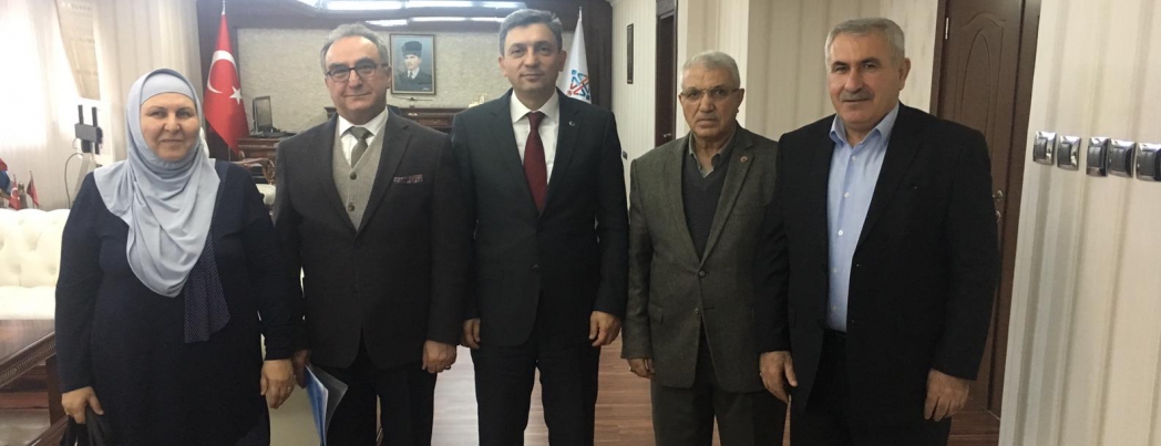 Emekliler Derneğinden, Vali'ye ziyaret