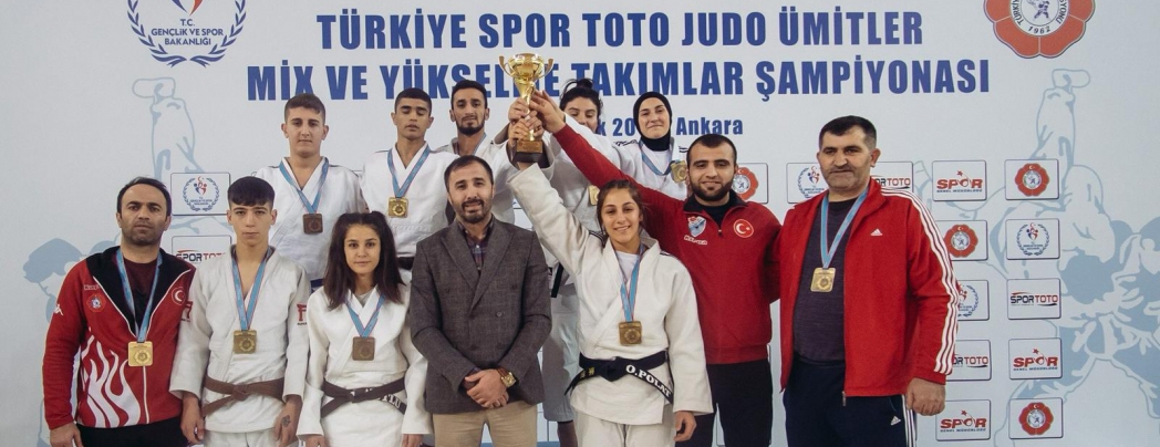 Belediye Judo Takımı 1. Lige Yükseldi
