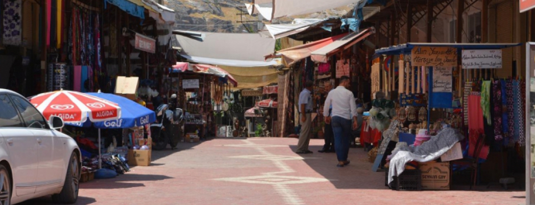 Baraj mağduru esnaf valiyi Hasankeyf’e davet etti