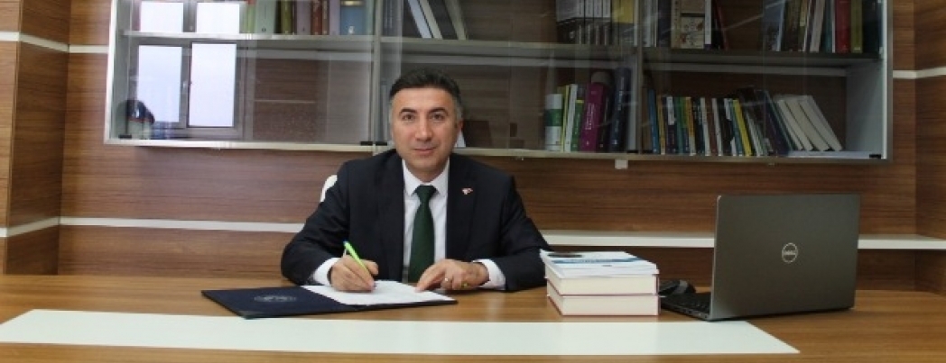 Rektör Demir Çalışmaları TRT GAP Radyosunda Anlattı