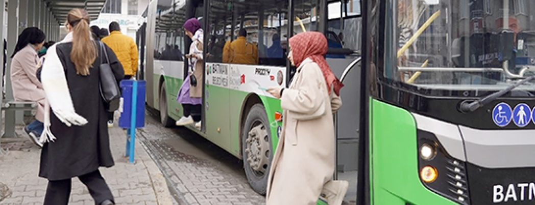 SON BİR AYDA 1,9 MİLYON YOLCU TAŞINDI