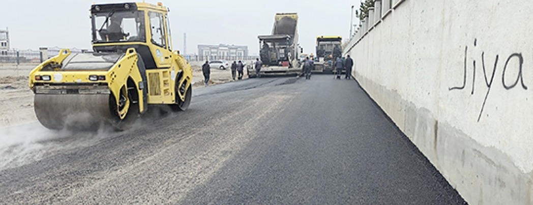 1,5 AYDA 7 BİN 335 TON ASFALT SERİMİ GERÇEKLEŞTİ