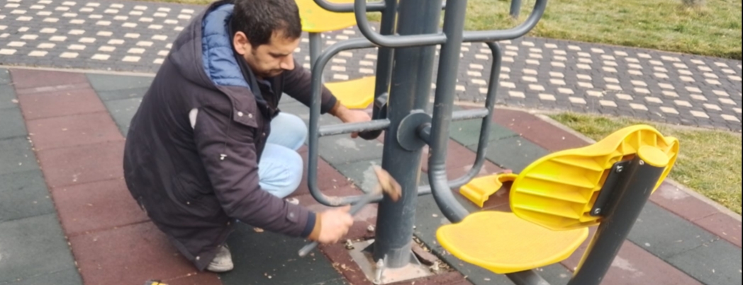 Parklarda bak�m ve onar�m