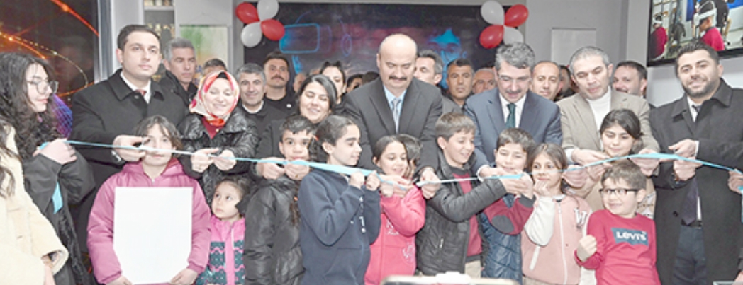 SASON�DA �YA�AYAN K�T�PHANE� H�ZMETE A�ILDI