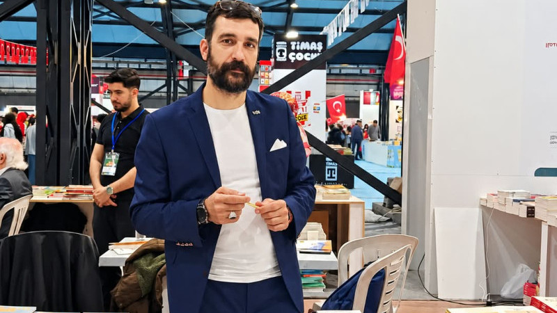 DOYAN, İKİ ŞİİR KİTABIYLA MALATYA KİTAP FUARI’NDA